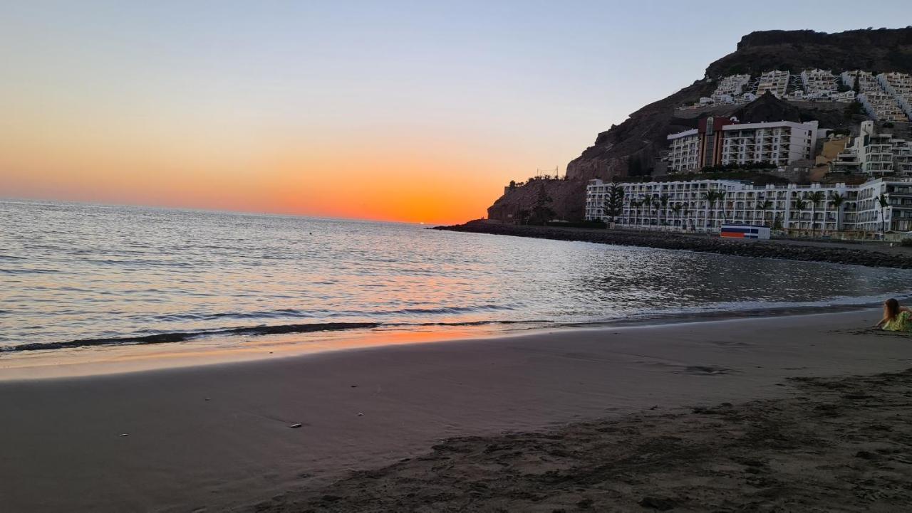 Deluxe 3 Rooms74M2,2Air Condit 2Tv Seaview On Amadores,2 Heatpools, Parking, 600 Mb,Dishwasher,2Lift,,3 Beaches Плая дел Кура Екстериор снимка